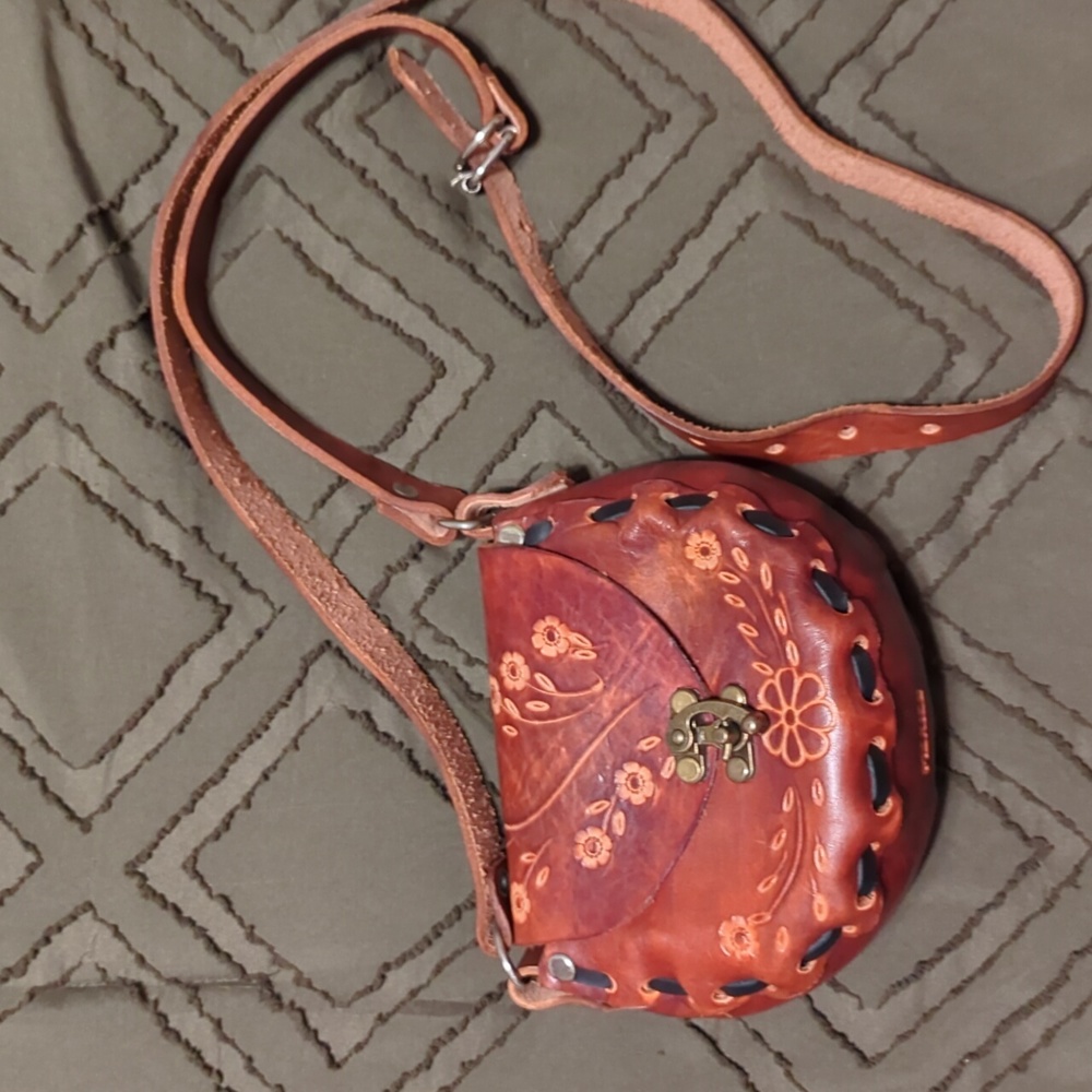 leather purse